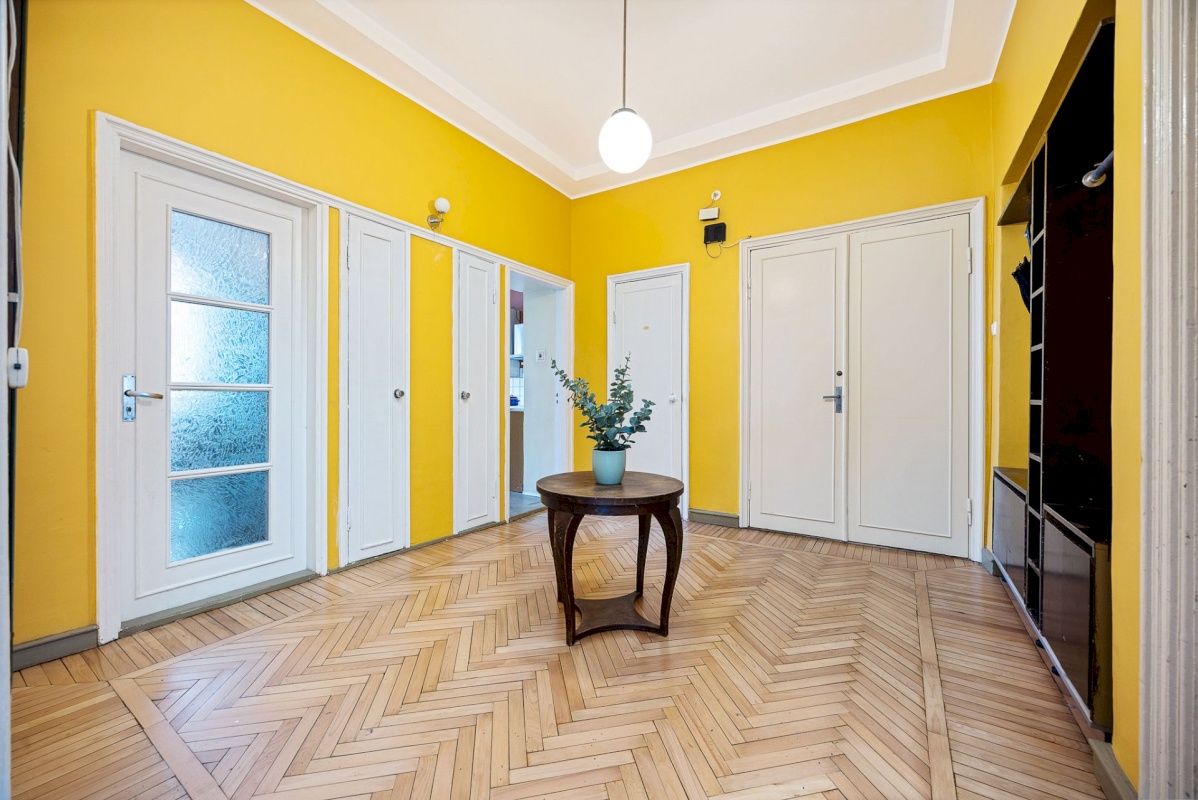 Tallinn, Kesklinna linnaosa, Südalinn, Rävala 11