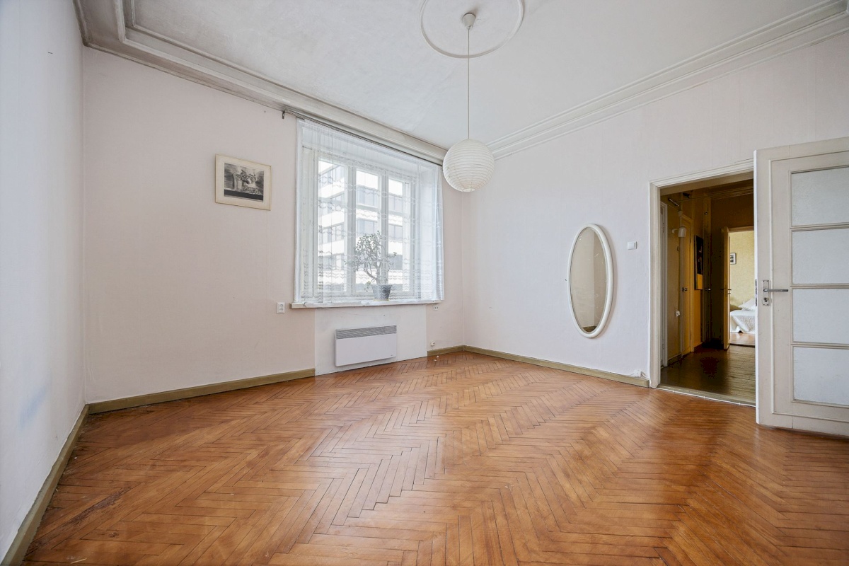 Tallinn, Kesklinna linnaosa, Südalinn, Rävala 11