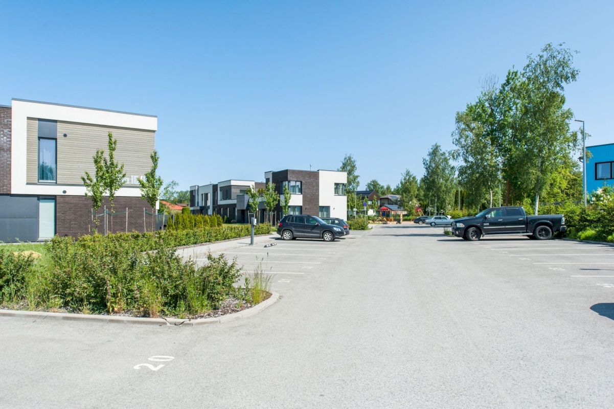 Tallinn, Haabersti linnaosa, Vismeistri, Jõeküla tee 18/2