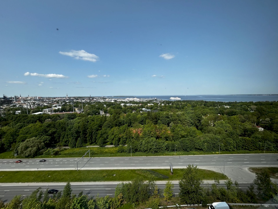 Tallinn, Lasnamäe linnaosa, Sikupilli, Lasnamäe 24