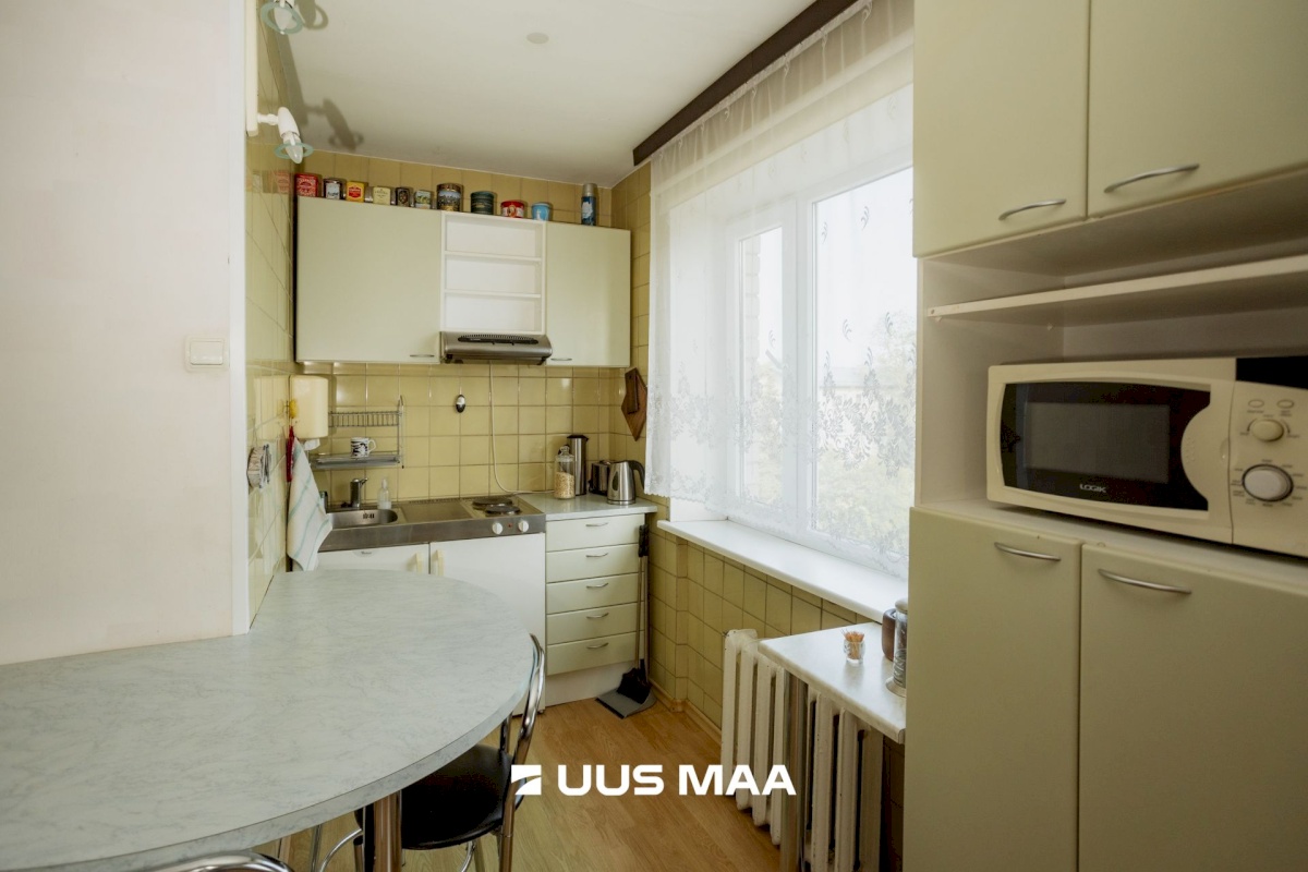 Saaremaa vald, Kuressaare linn, Tallinna 14