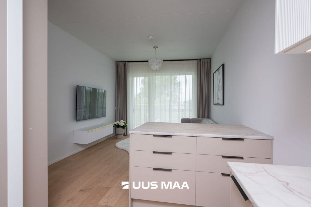Tartu linn, Tartu linn, Raadi-Kruusamäe, Raadiraja 12
