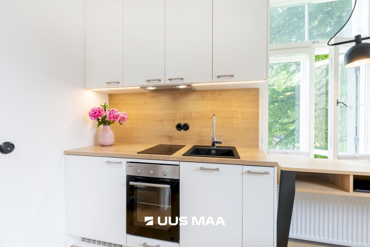 Tallinn, Kesklinna linnaosa, Kitseküla, Juurdeveo 14