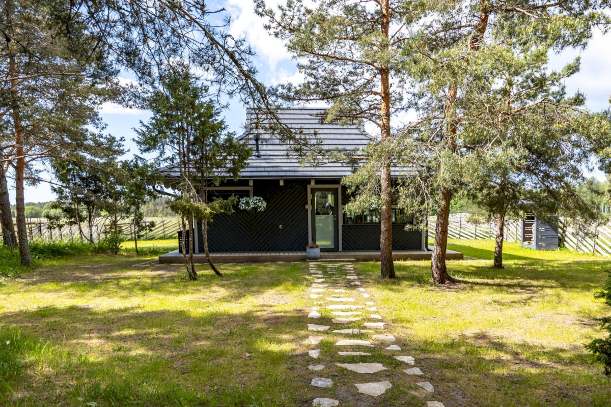Lääne-Nigula vald, Paslepa küla/Pasklep, Lõokese