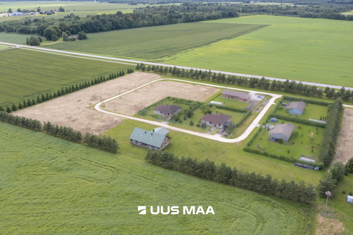Paide linn, Sargvere küla, Alliksoone Tee 5