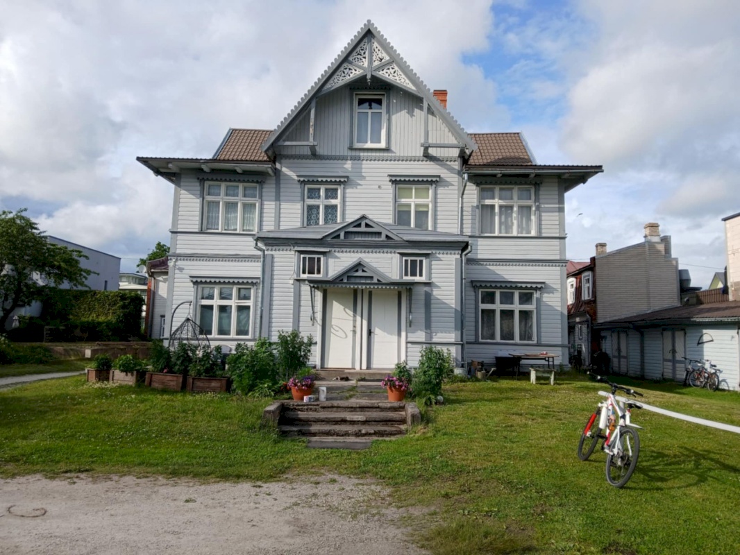 Pärnu linn, Pärnu linn, Rannarajoon, Papli 9