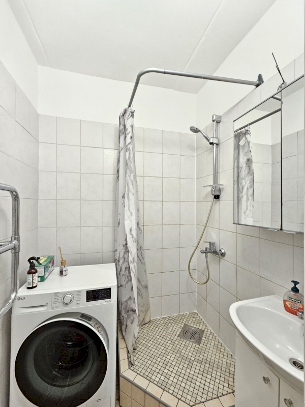 Rakvere linn, F. G. Adoffi 12