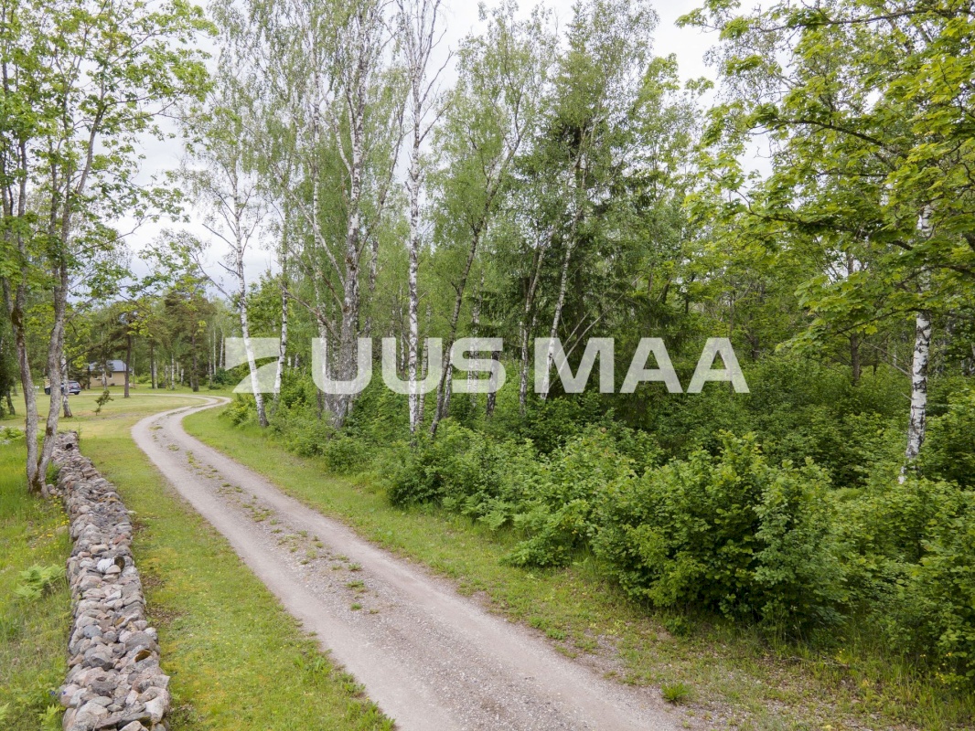 Saaremaa vald, Vatsküla, Viljamaa tee 3