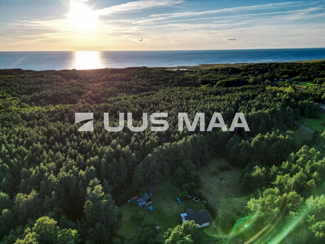 Kihnu vald, Linaküla