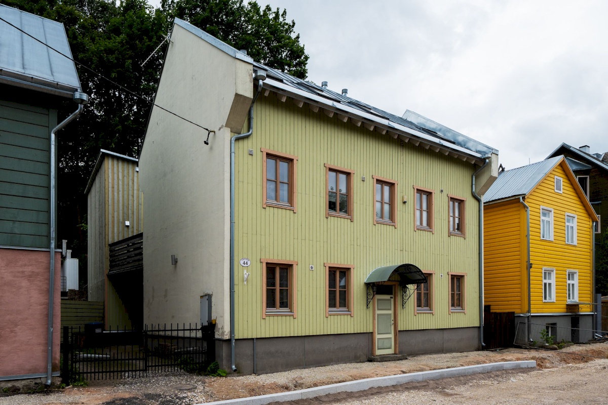 Tartu linn, Tartu linn, Supilinn, Tähtvere 44/44a