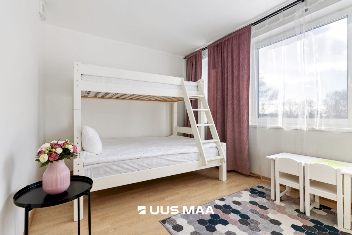 Pärnu linn, Pärnu linn, Kesklinn, Vesiroosi 1