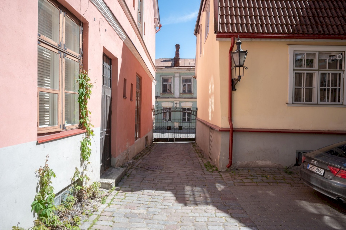 Tallinn, Kesklinna linnaosa, Vanalinn, Uus 23
