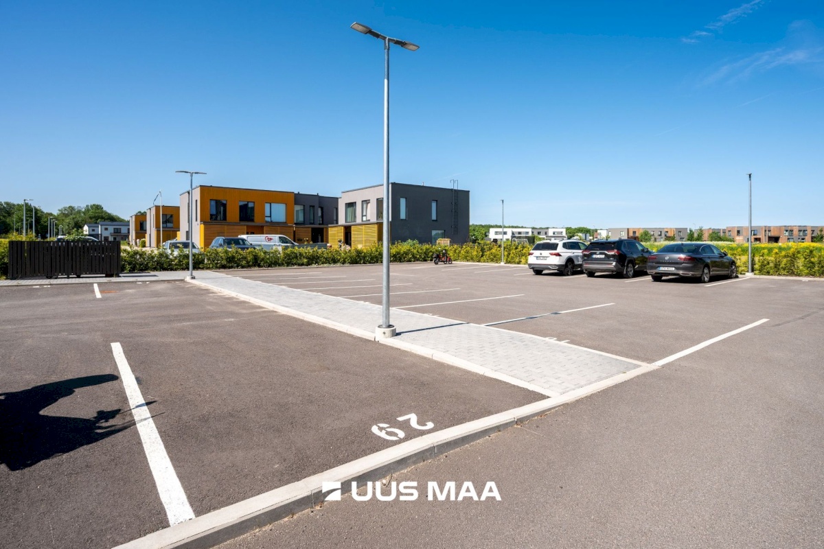 Harku vald, Tiskre küla, Möldre tee 8-9