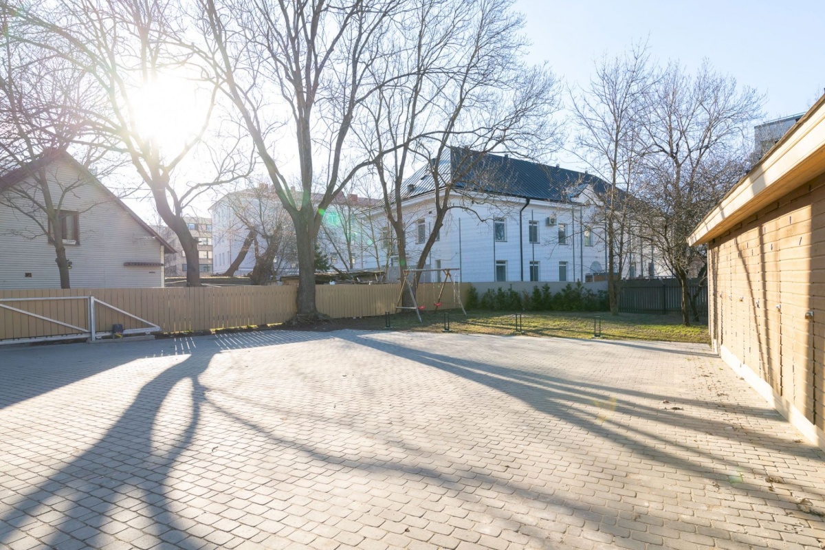 Tallinn, Kesklinna linnaosa, Kadriorg, Faehlmanni 25