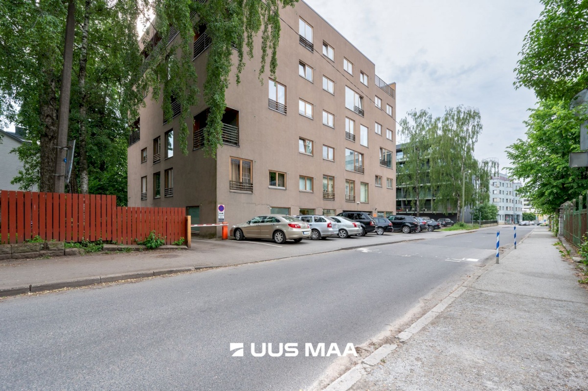 Tallinn, Kesklinna linnaosa, Kadriorg, J. Vilmsi 14