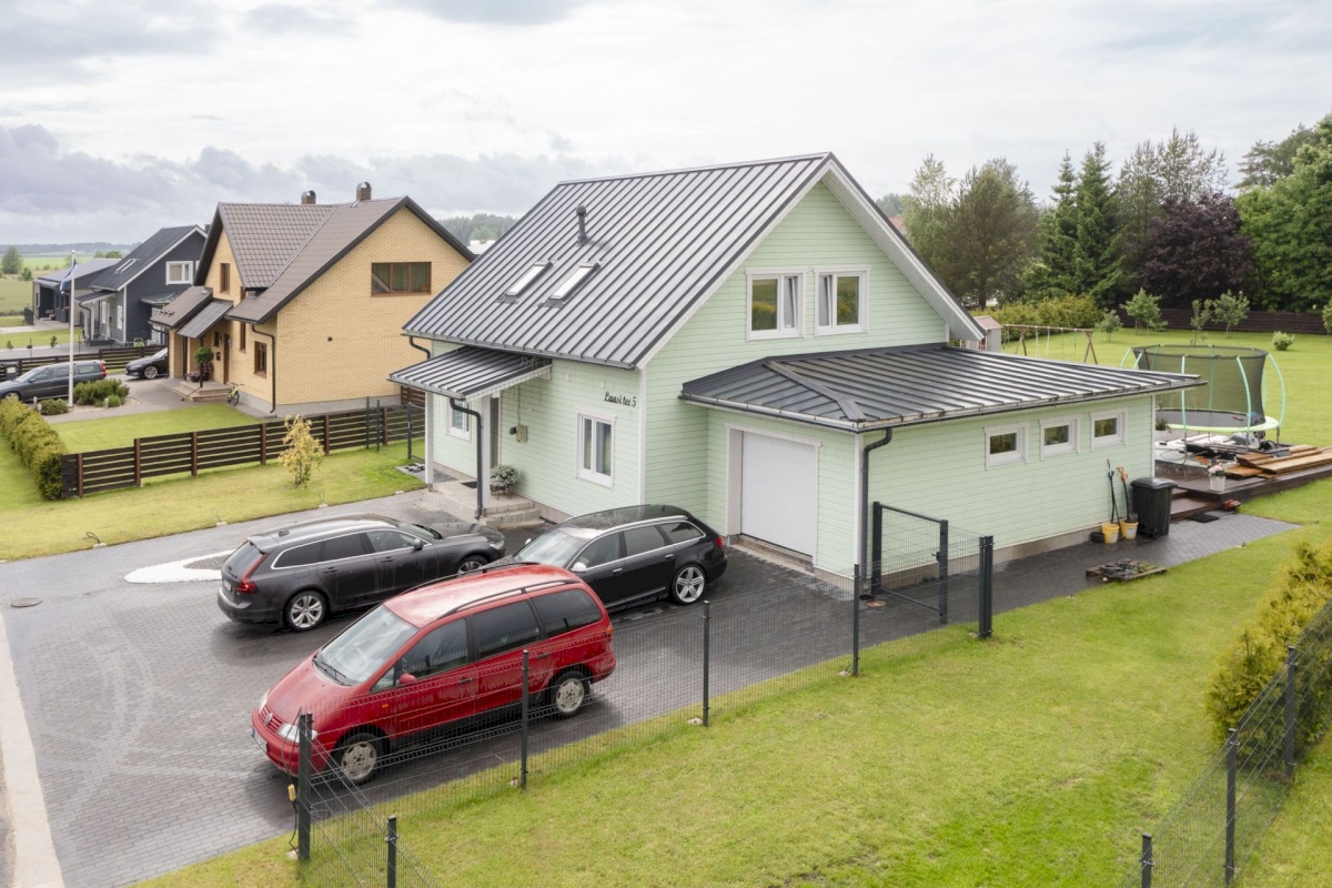 Paide linn, Kriilevälja küla, Laasi tee 5