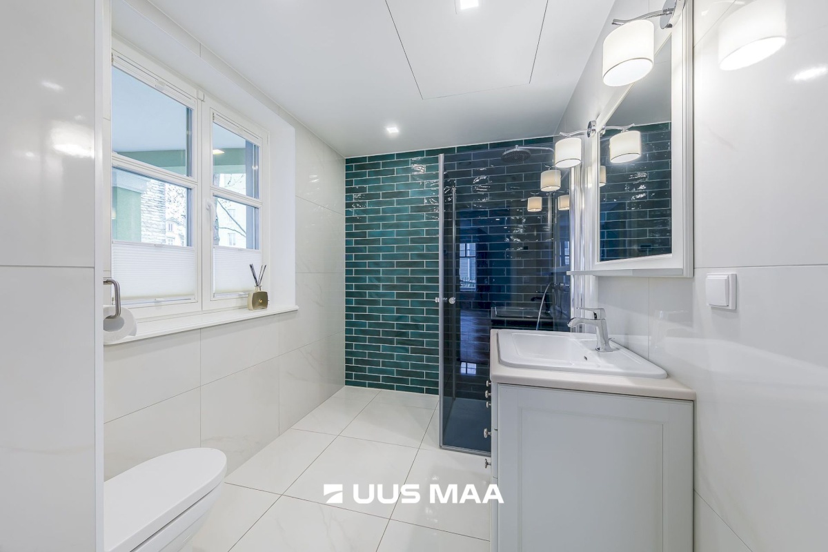 Tallinn, Kesklinna linnaosa, Kadriorg, Vesivärava 16