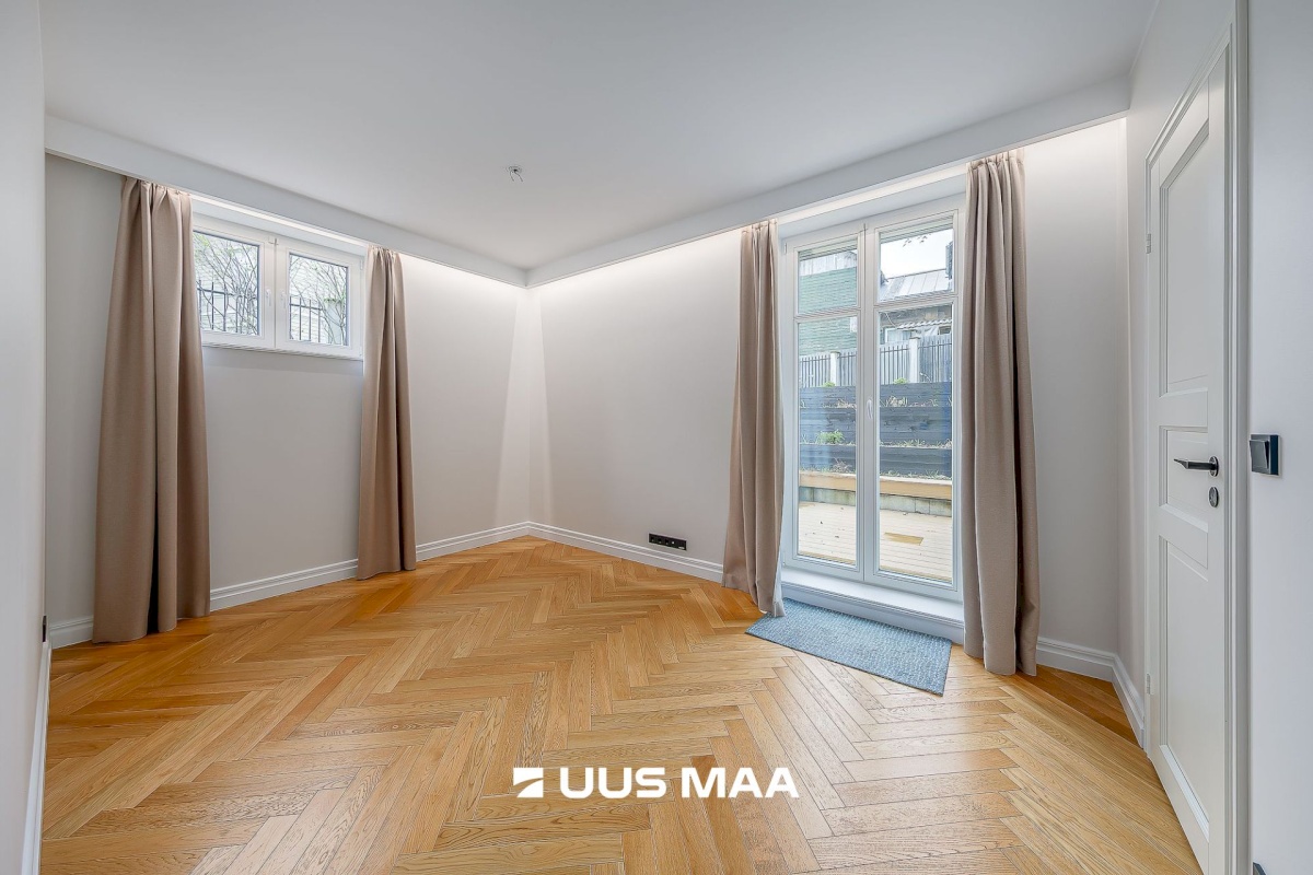 Tallinn, Kesklinna linnaosa, Kadriorg, Vesivärava 16