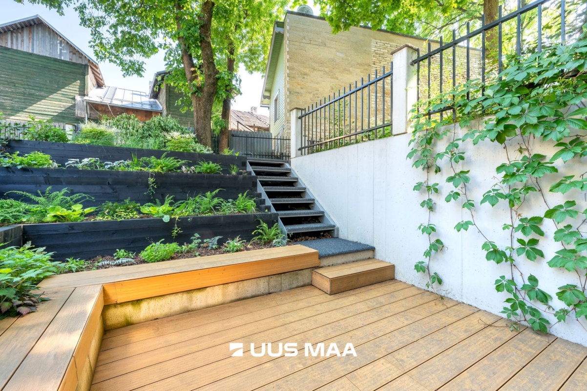 Tallinn, Kesklinna linnaosa, Kadriorg, Vesivärava 16