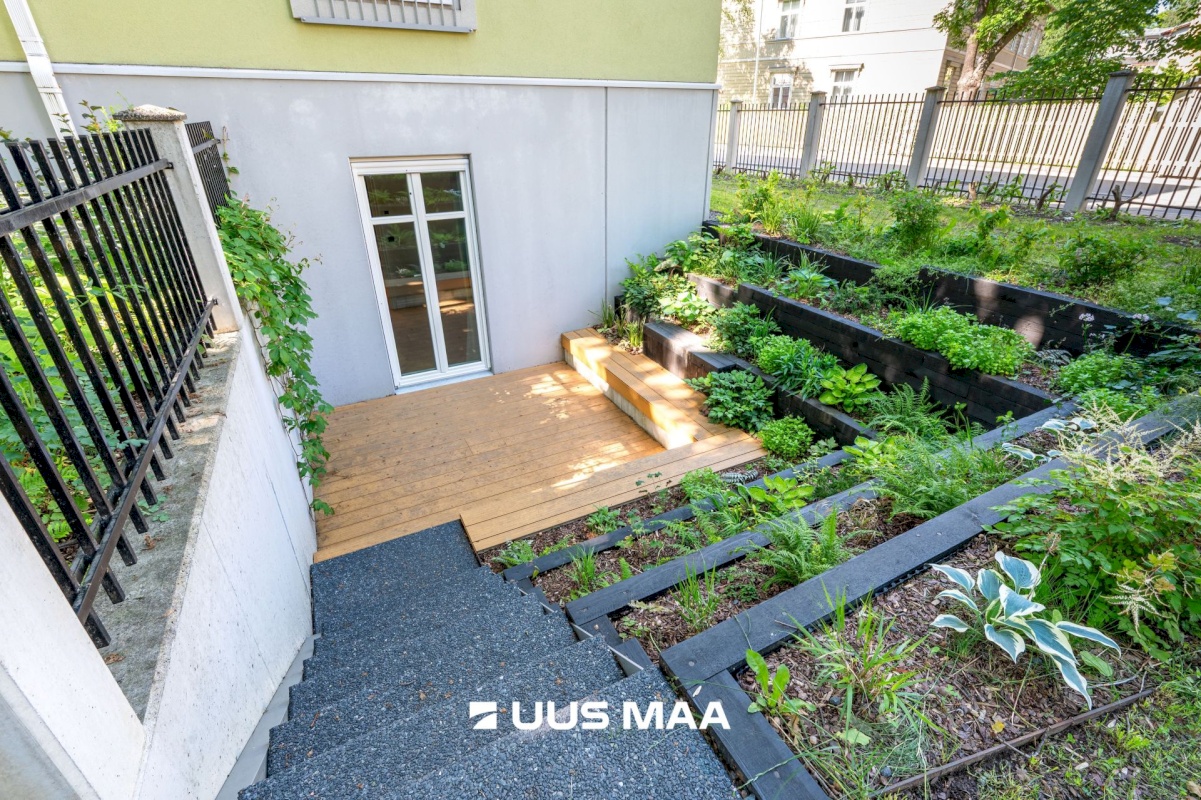 Tallinn, Kesklinna linnaosa, Kadriorg, Vesivärava 16