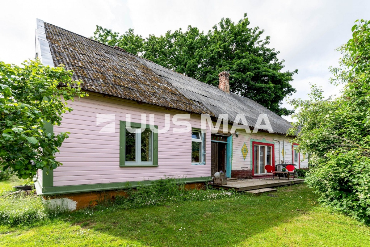 Viljandi linn, Kesklinn, Tartu tn 88a