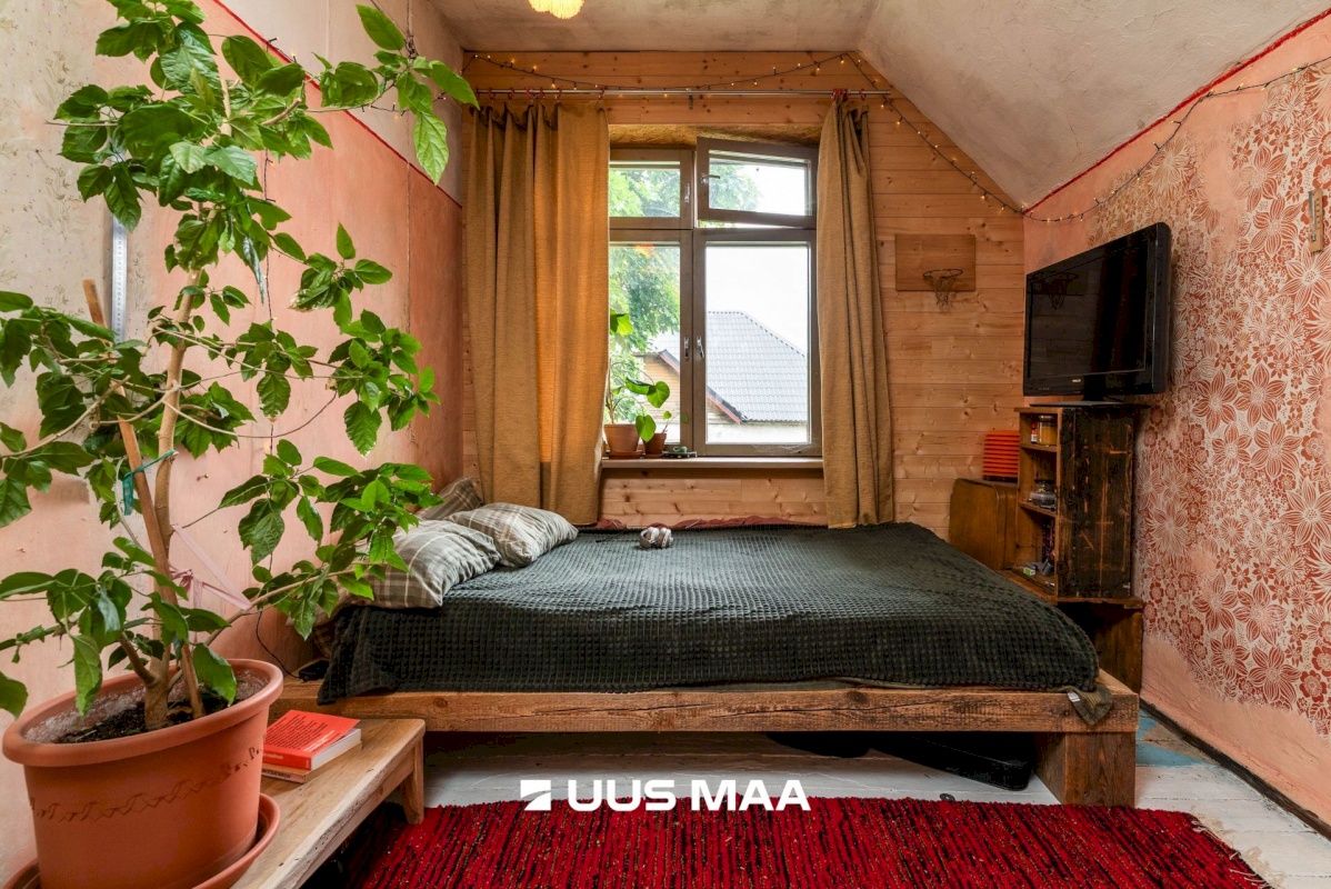 Viljandi linn, Kesklinn, Tartu tn 88a