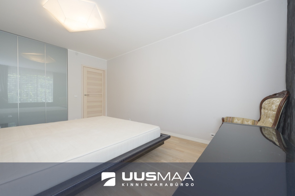 Tallinn, Kesklinna linnaosa, Kadriorg, Tina tn 1A