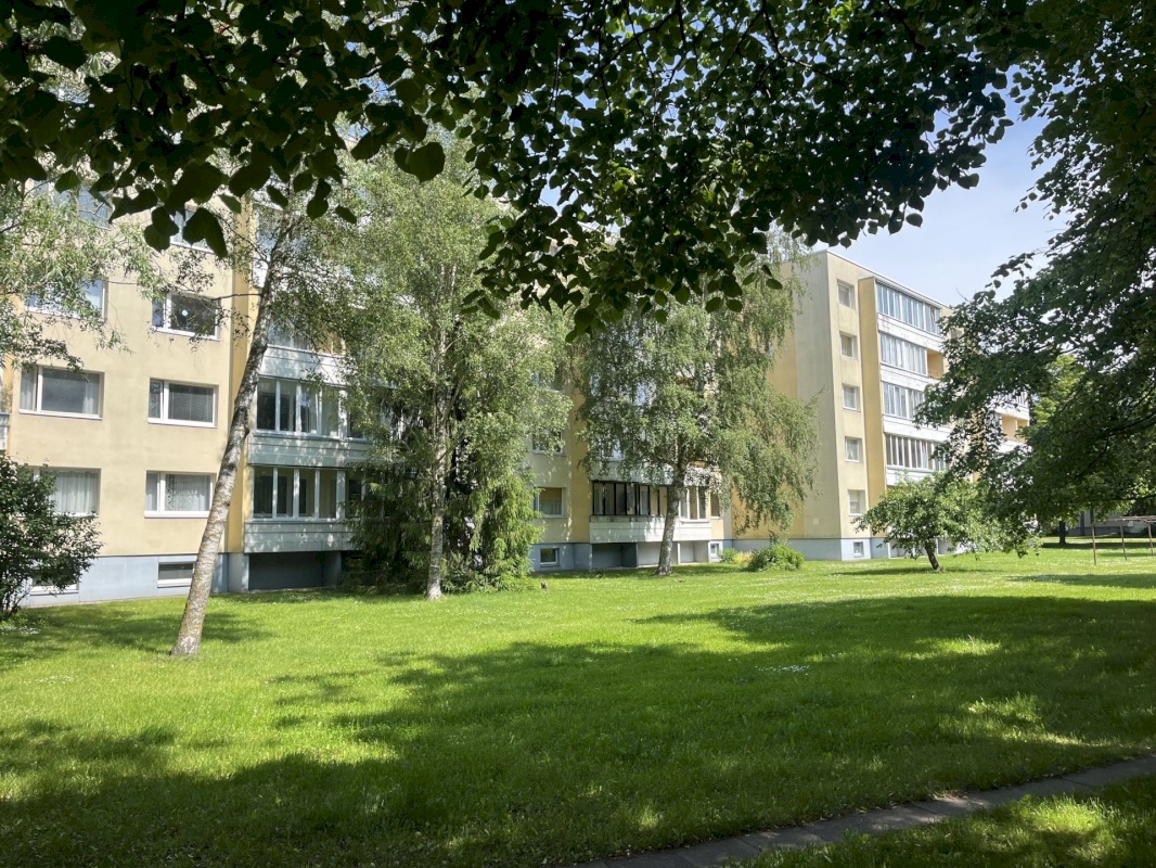 Tallinn, Lasnamäe linnaosa, Kalevipoja 4