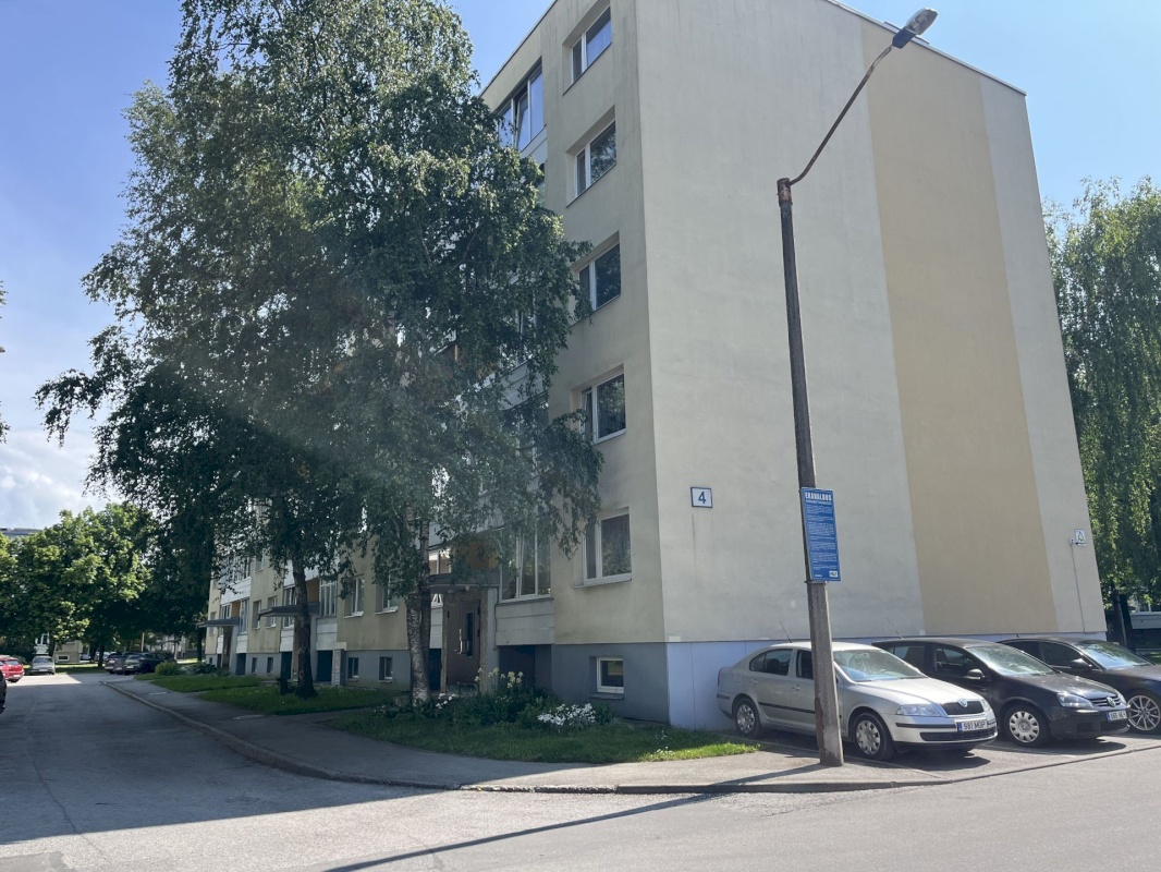 Tallinn, Lasnamäe linnaosa, Kalevipoja 4