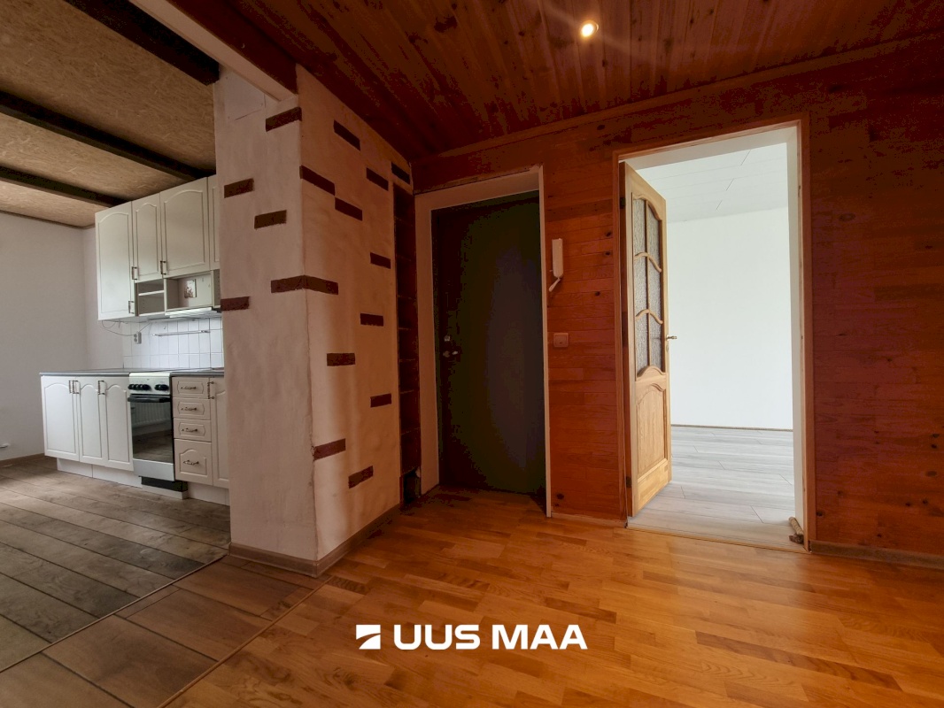 Vinni vald, Pajusti alevik, Linnu tn. 9