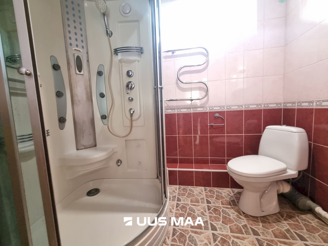 Vinni vald, Pajusti alevik, Linnu tn. 9