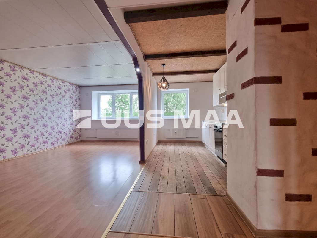 Vinni vald, Pajusti alevik, Linnu tn. 9