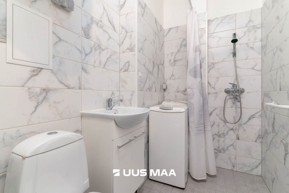Viljandi linn, Uueveski, Uus tn 21b