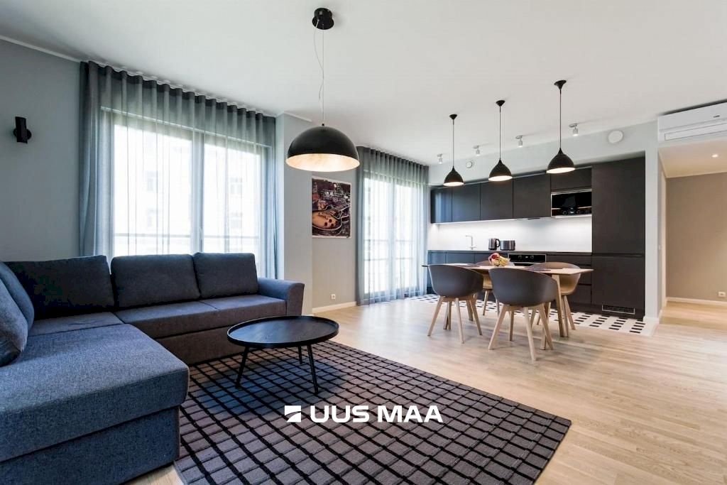 Tallinn, Kesklinna linnaosa, Pronksi tn 6a