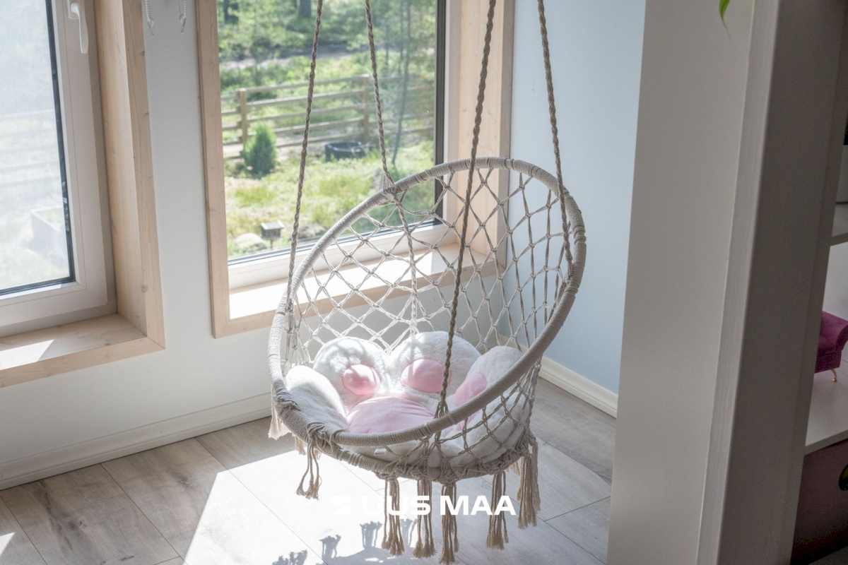 Lääne-Nigula vald, Rooslepa küla/Roslep, Trollitee