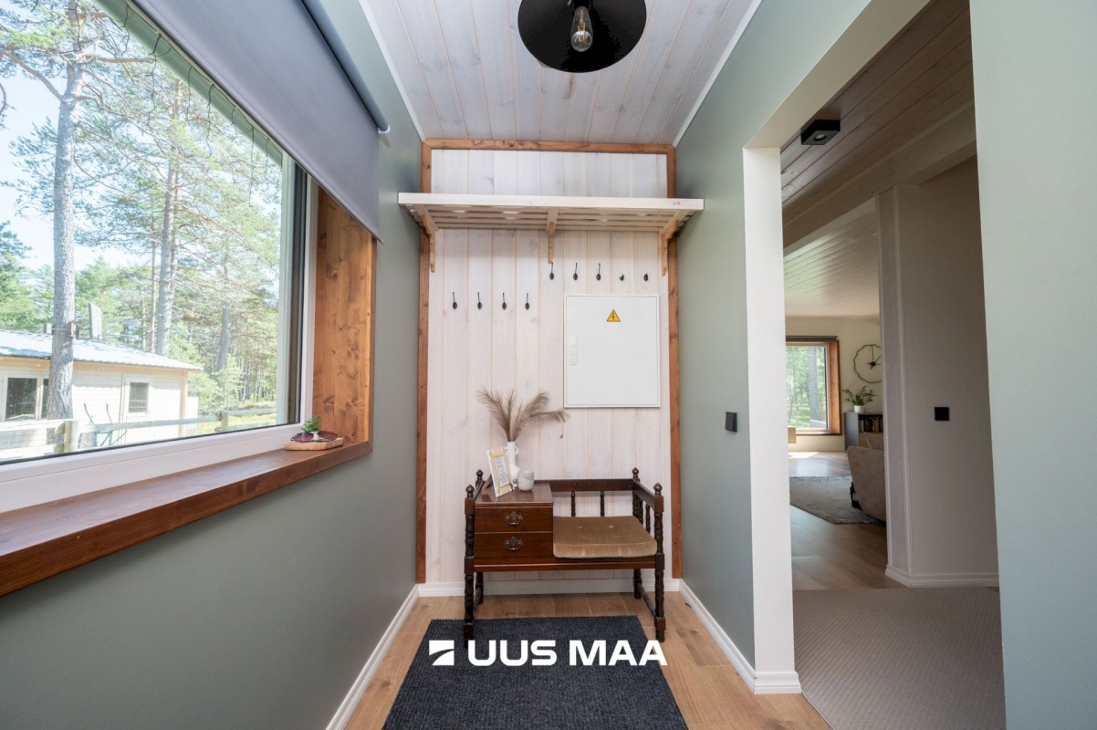 Lääne-Nigula vald, Rooslepa küla/Roslep, Trollitee