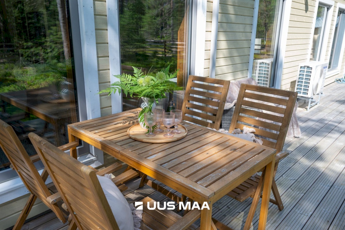 Lääne-Nigula vald, Rooslepa küla/Roslep, Trollitee