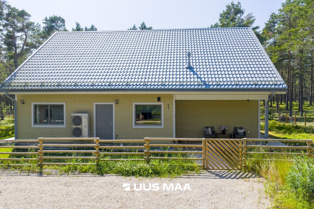 Lääne-Nigula vald, Rooslepa küla/Roslep, Trollitee