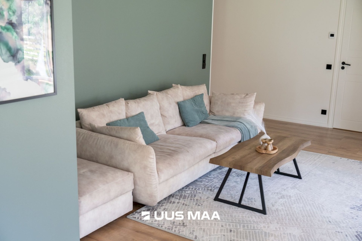 Lääne-Nigula vald, Rooslepa küla/Roslep, Trollitee