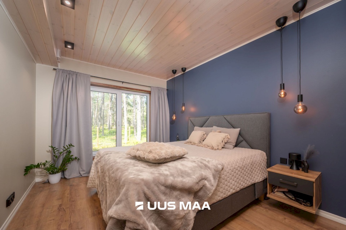 Lääne-Nigula vald, Rooslepa küla/Roslep, Trollitee