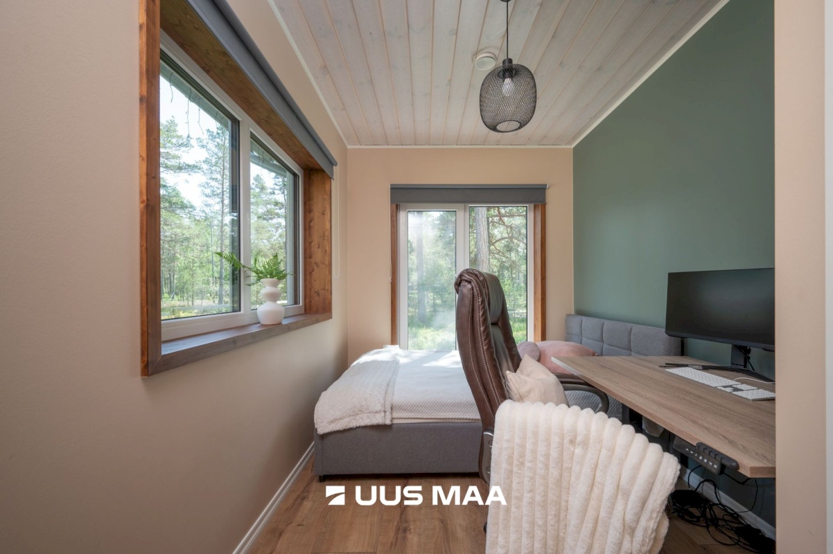 Lääne-Nigula vald, Rooslepa küla/Roslep, Trollitee