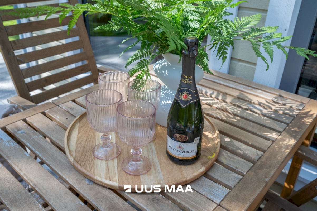 Lääne-Nigula vald, Rooslepa küla/Roslep, Trollitee