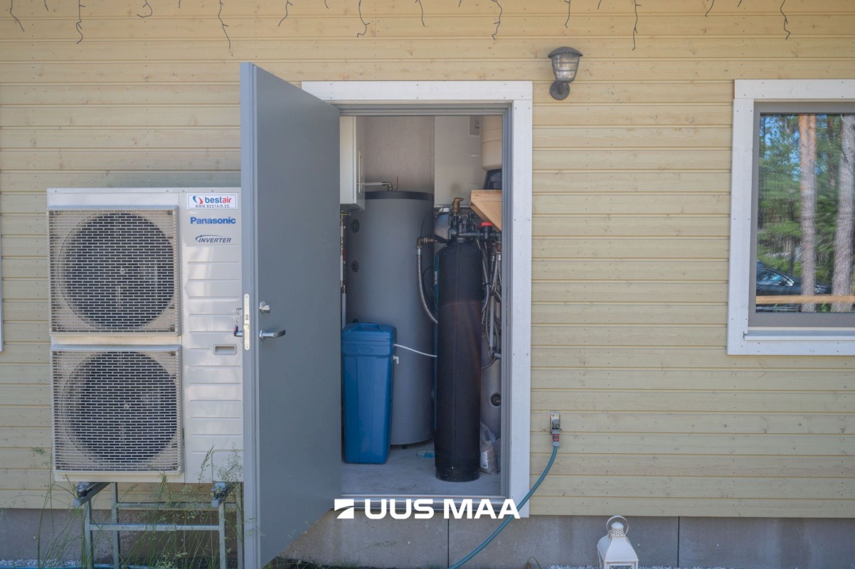 Lääne-Nigula vald, Rooslepa küla/Roslep, Trollitee