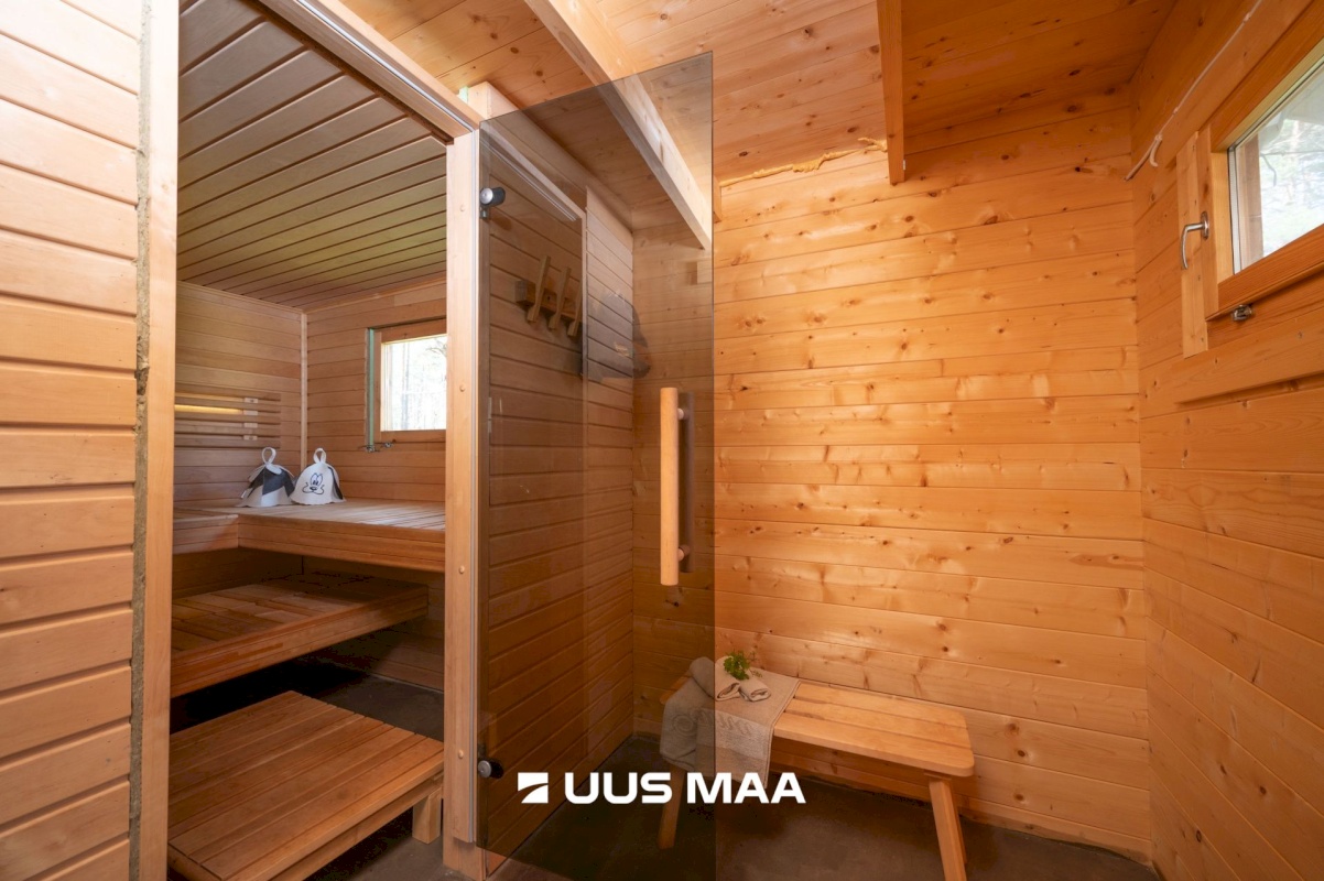 Lääne-Nigula vald, Rooslepa küla/Roslep, Trollitee