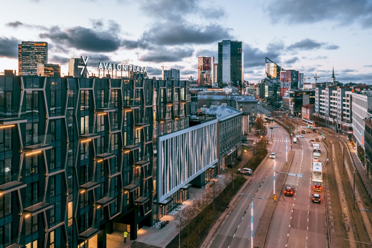 Tallinn, Kesklinna linnaosa, Tartu mnt 44-25 AVALON