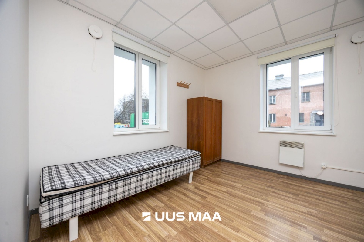 Tallinn, Lasnamäe linnaosa, Suur Sõjamäe tn 15a
