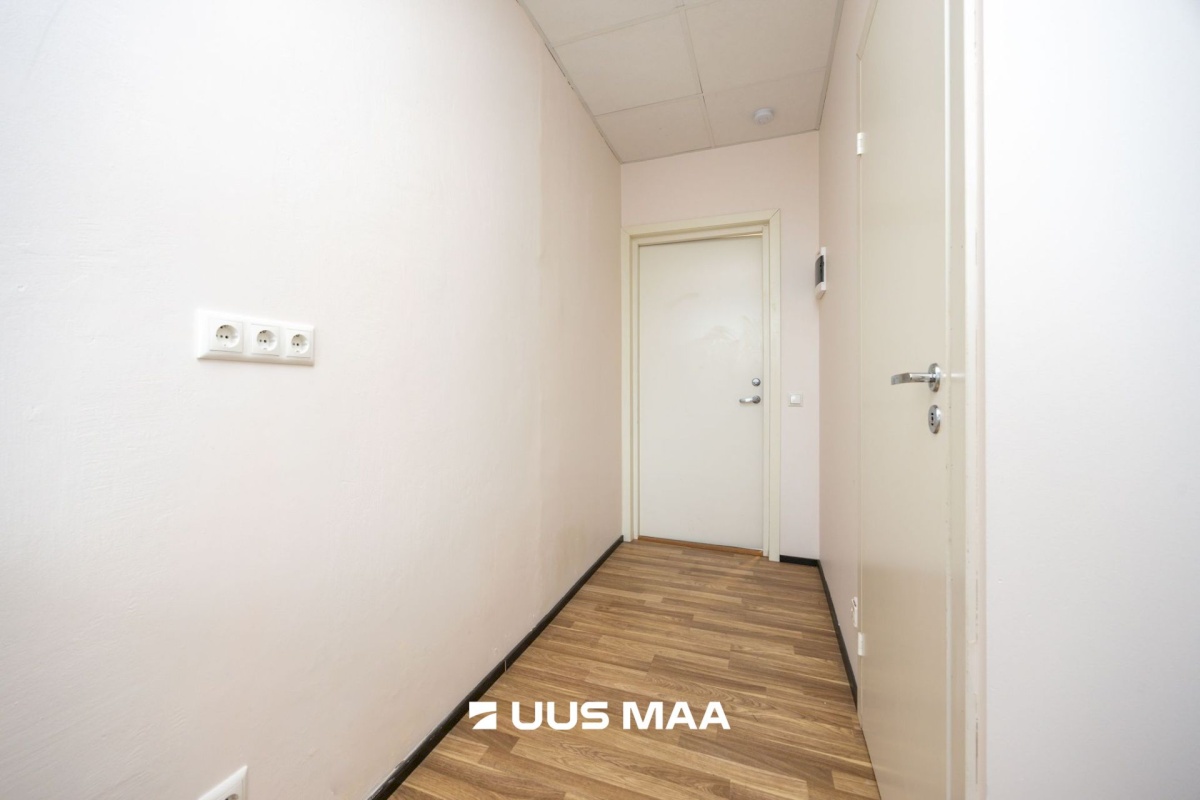 Tallinn, Lasnamäe linnaosa, Suur Sõjamäe tn 15a