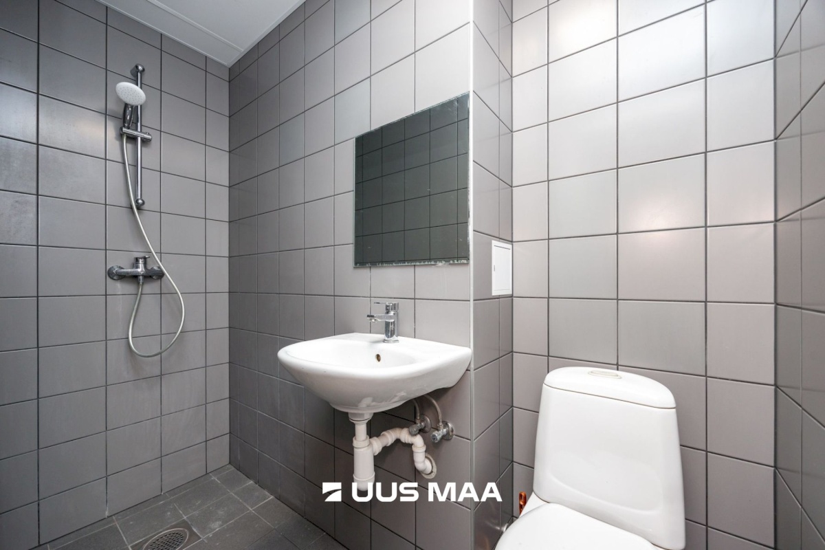 Tallinn, Lasnamäe linnaosa, Suur Sõjamäe tn 15a