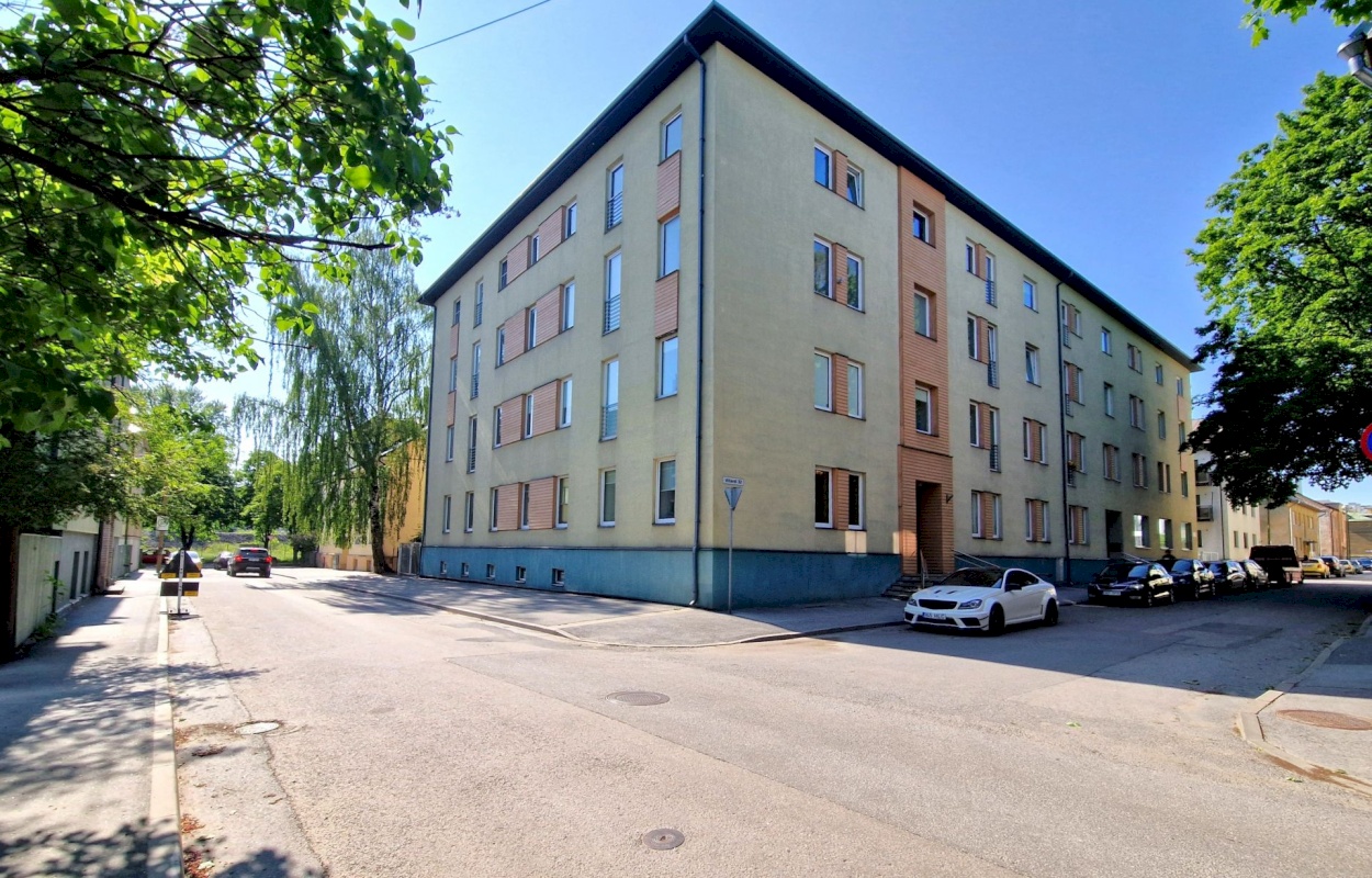 Tallinn, Kesklinna linnaosa, Uus Maailm, Villardi 32