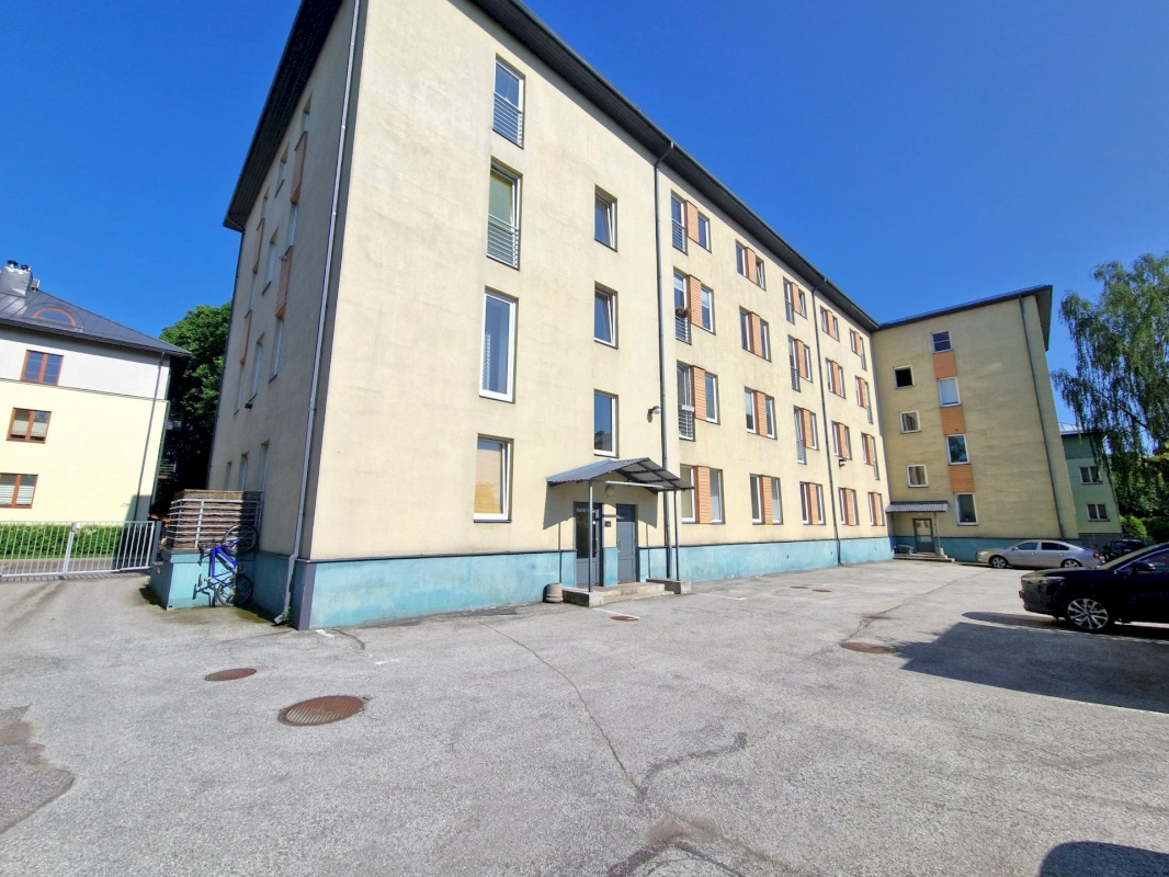 Tallinn, Kesklinna linnaosa, Uus Maailm, Villardi 32